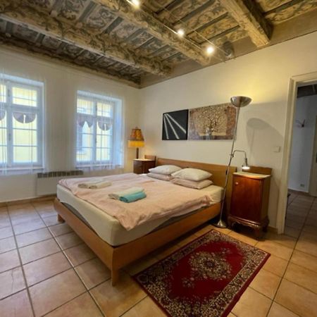 Historical Apartment With Balcony Prague Luaran gambar