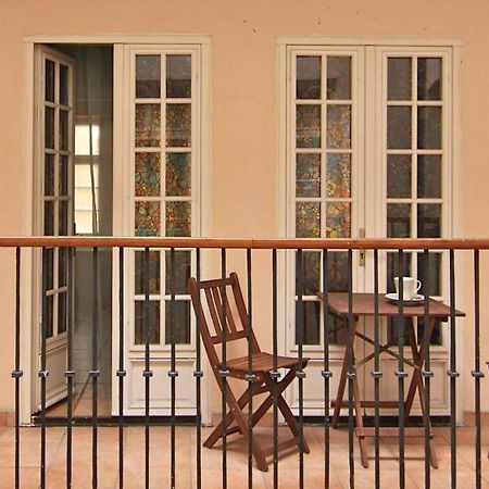 Historical Apartment With Balcony Prague Luaran gambar